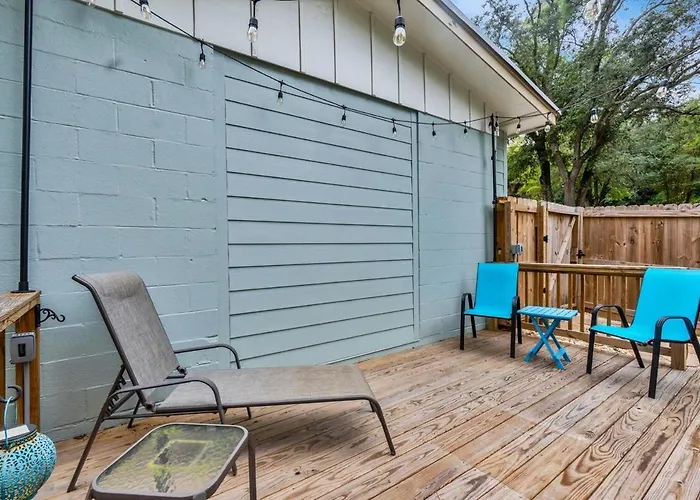 Hill House- Centrally Located, Close To Everything * Pensacola